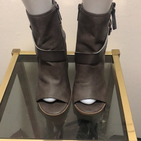 Doles vita open toe chunky heeled open back bootie - Picture 2 of 10